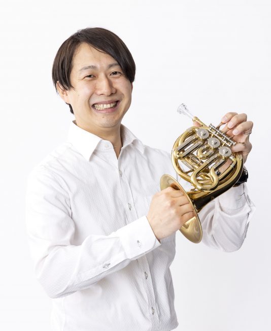 岸上 穣（ホルン）