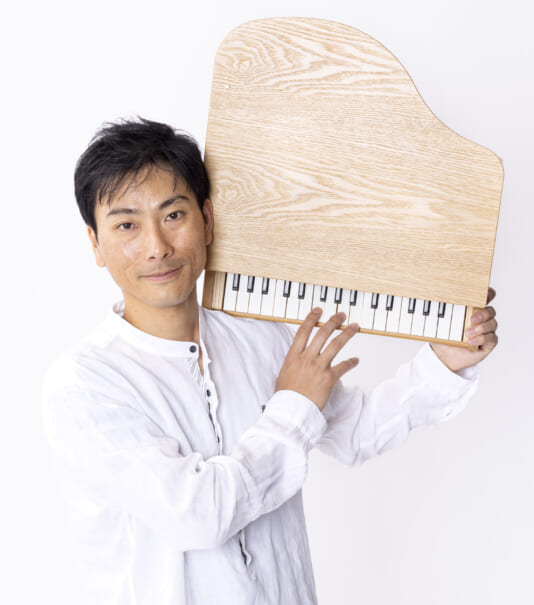 青山 政憲（ピアノ）
