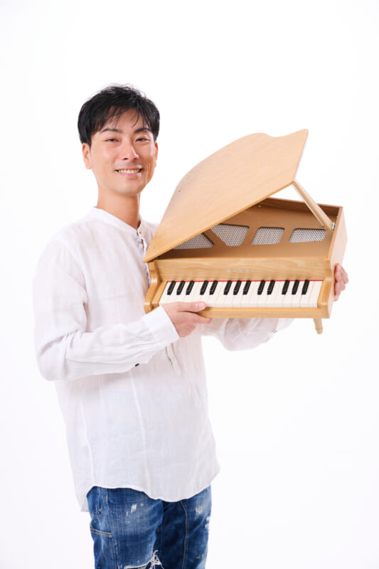 青山 政憲 (ピアノ)